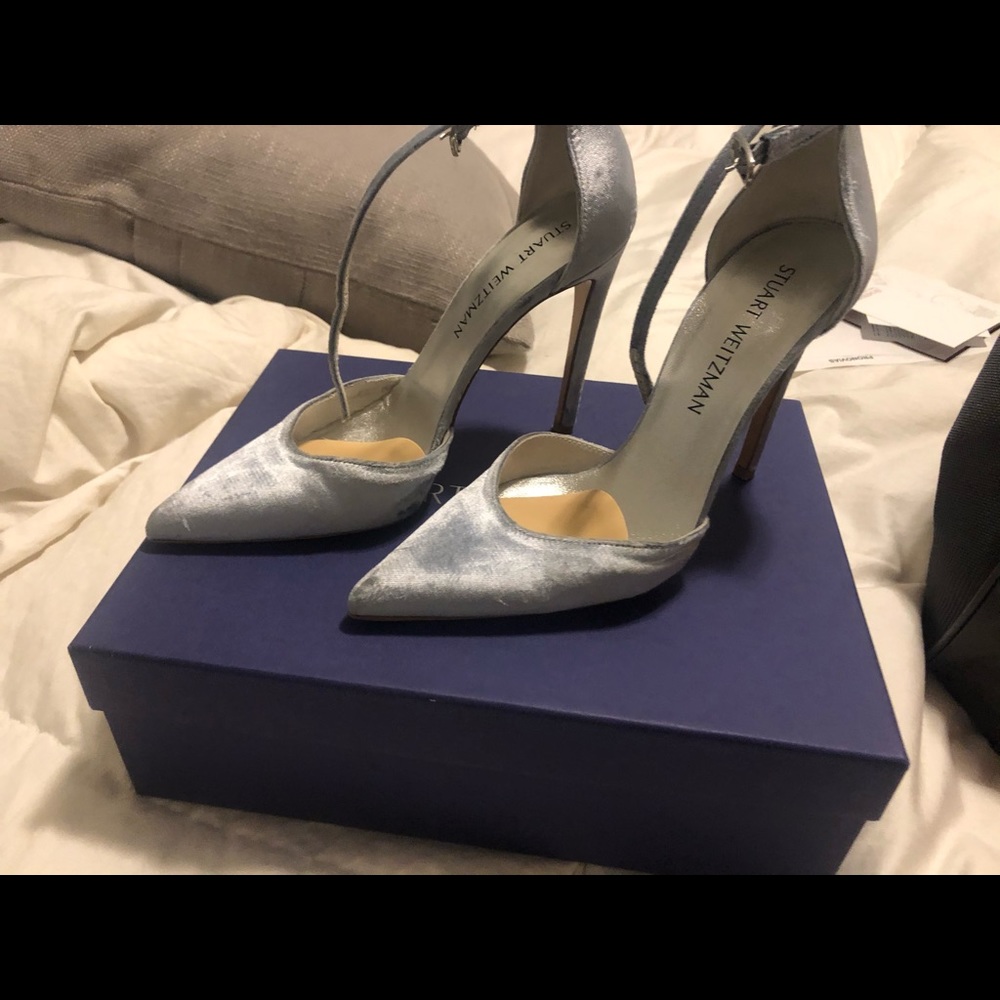 Stuart Weitzman Pump - image 1